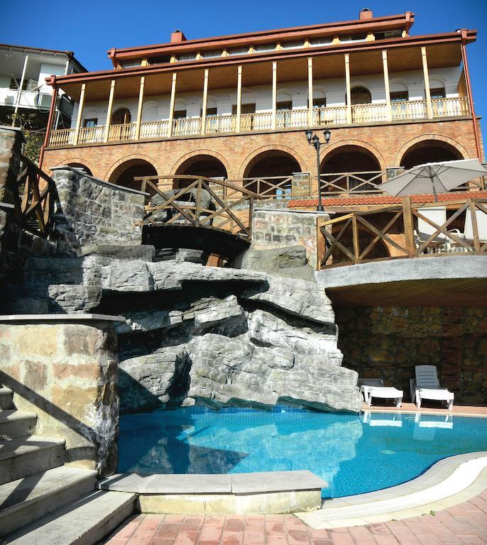 Hotel Brigitte Sighnaghi Exterior photo